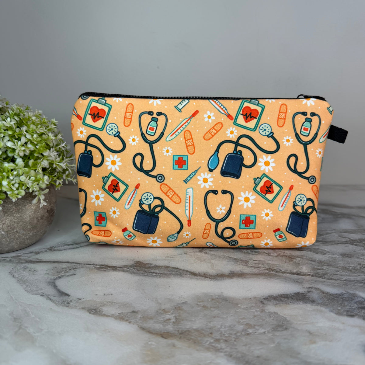 Pouch - Nurse Doctor, Apricot