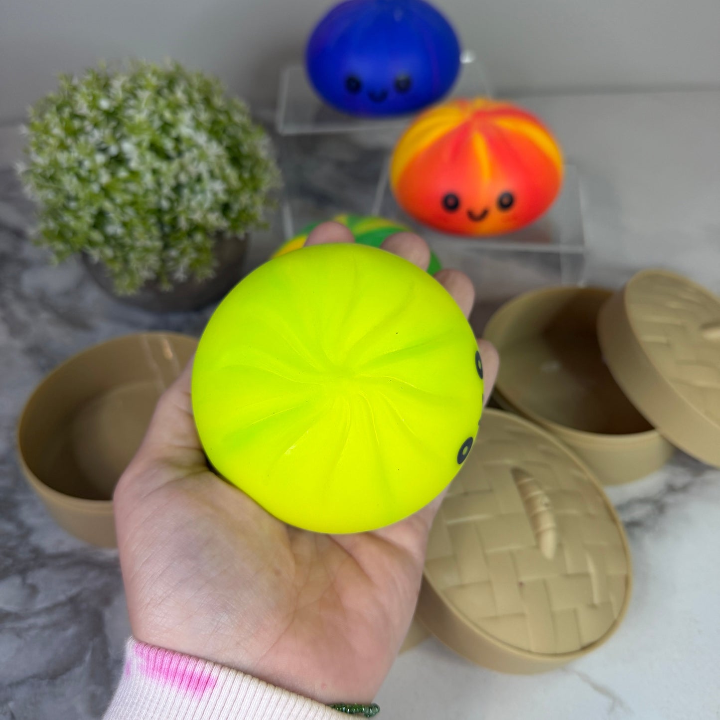 Squishy Toy - Viral Dumpling, Tie Dye